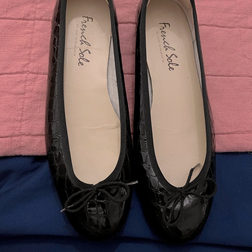French Sole Patent Black Croc Ballet Flats